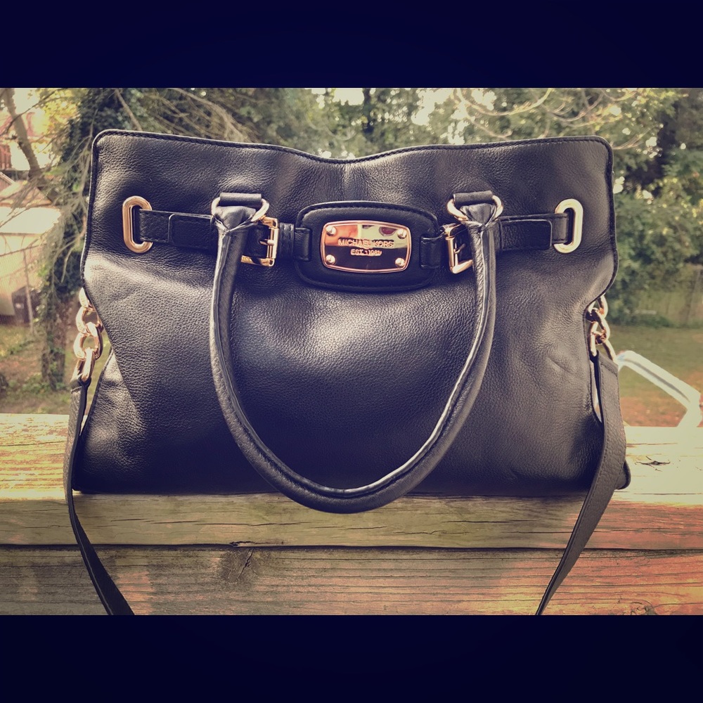 Authentic Black MK purse-Rose gold metal.